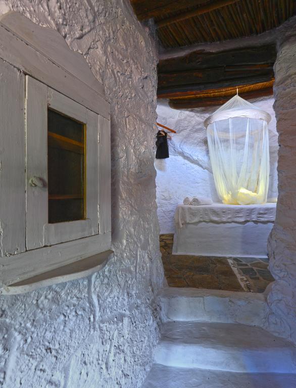 Makrýgialos Aspros Potamosアパートホテル 部屋 写真