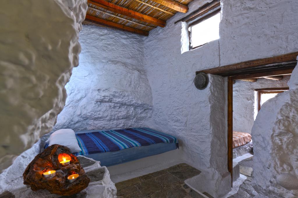 Makrýgialos Aspros Potamosアパートホテル 部屋 写真