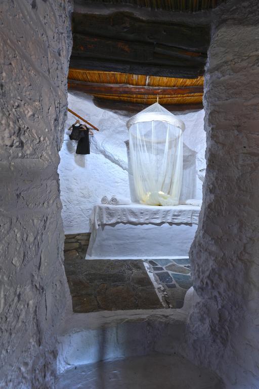 Makrýgialos Aspros Potamosアパートホテル 部屋 写真